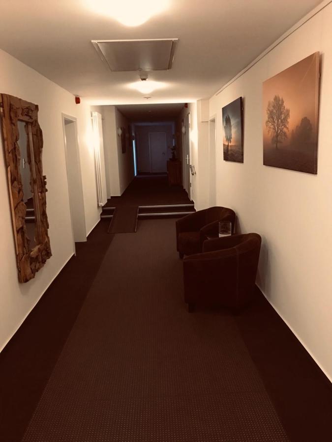 卡塞利森波斯塔姆特酒店 帕希姆 外观 照片